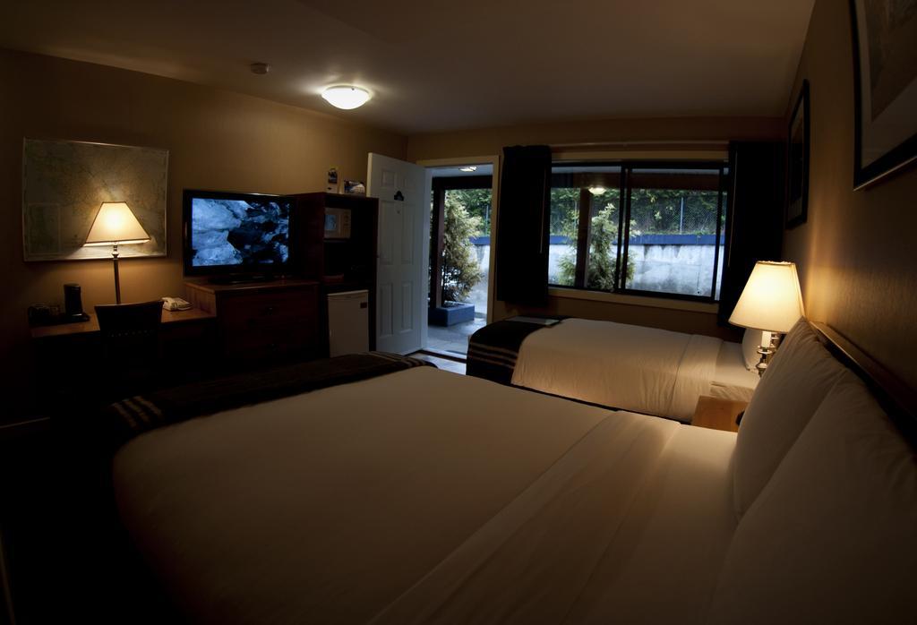 Tofino Resort + Marina חדר תמונה